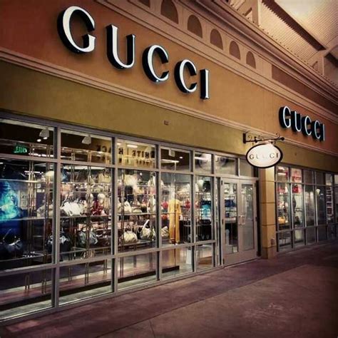 gucci outlet locations.